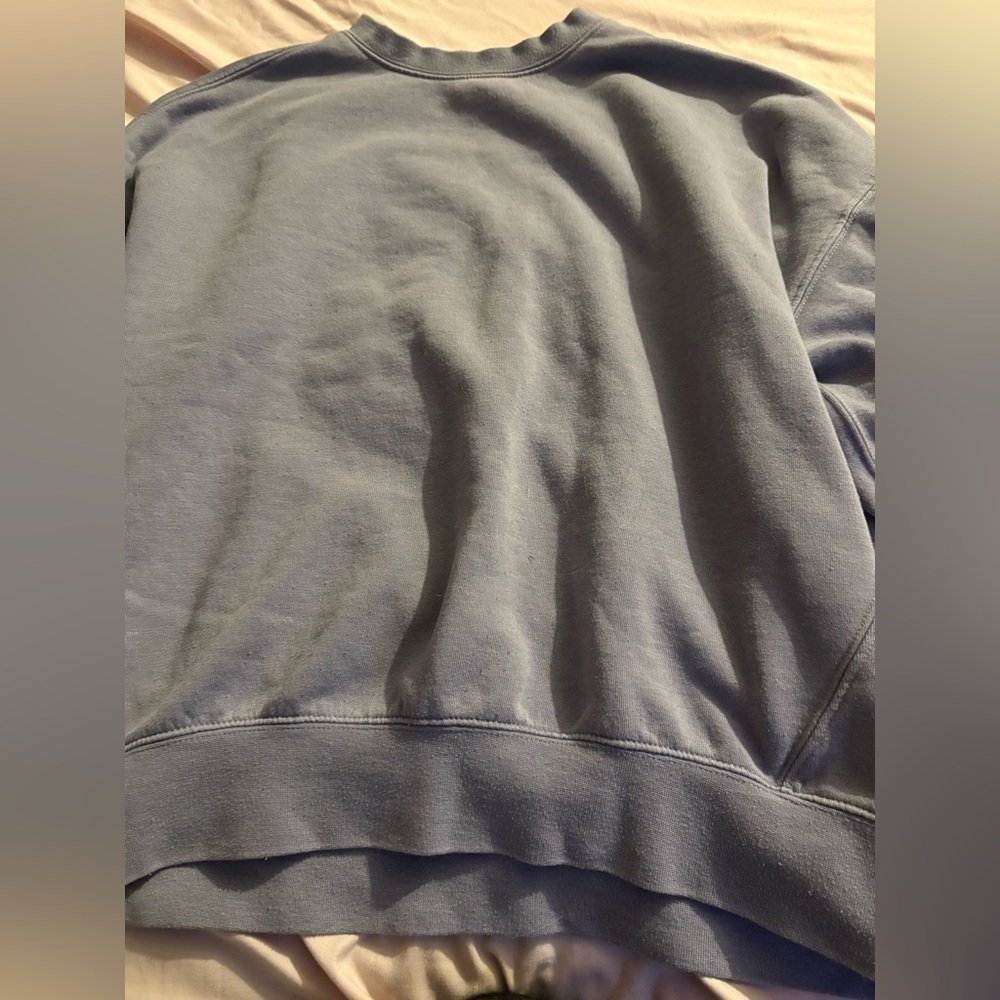 2/35$🍓⭐️ Crewneck Sweater - Light blue
